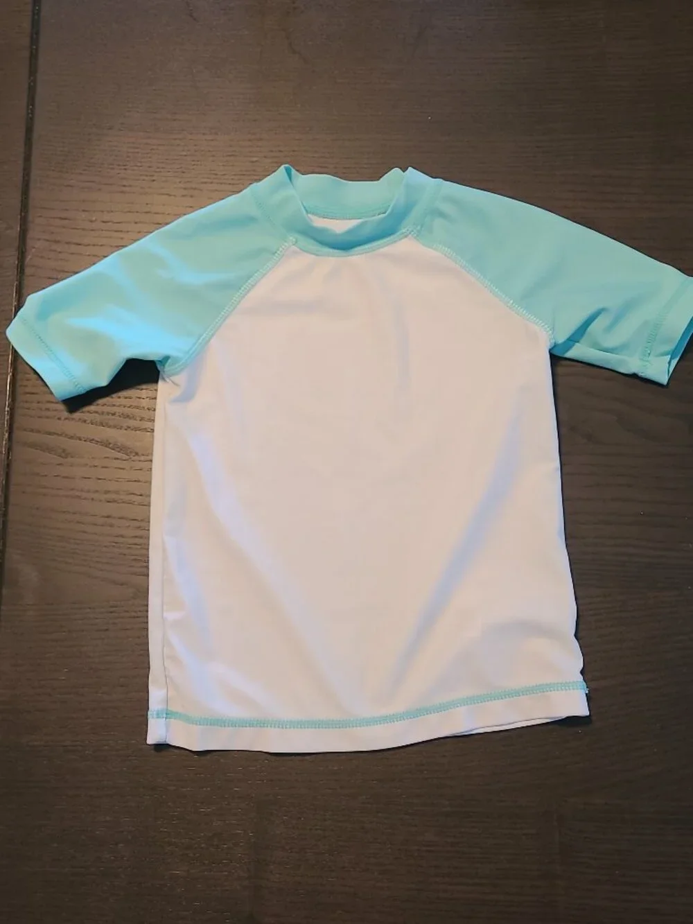 Tommy Bahama 😎🦈 Combo Rashguard swim shirt & swim trunks for toddlers size 2T